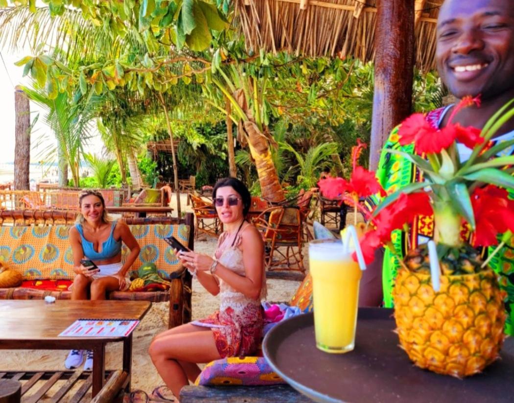 Sipano Beach Lodge Kiwengwa Kiwengwa  Dış mekan fotoğraf