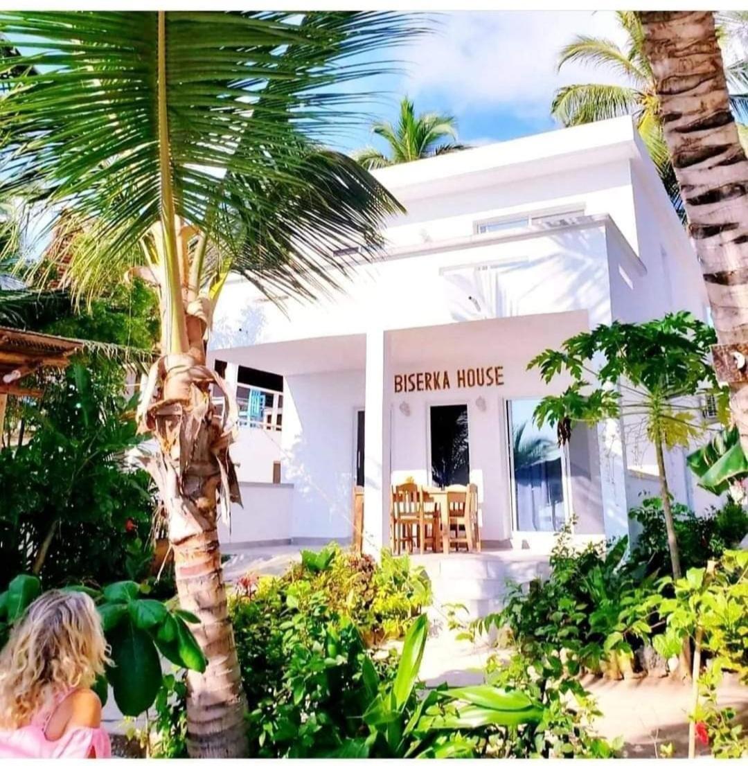 Sipano Beach Lodge Kiwengwa Kiwengwa  Dış mekan fotoğraf