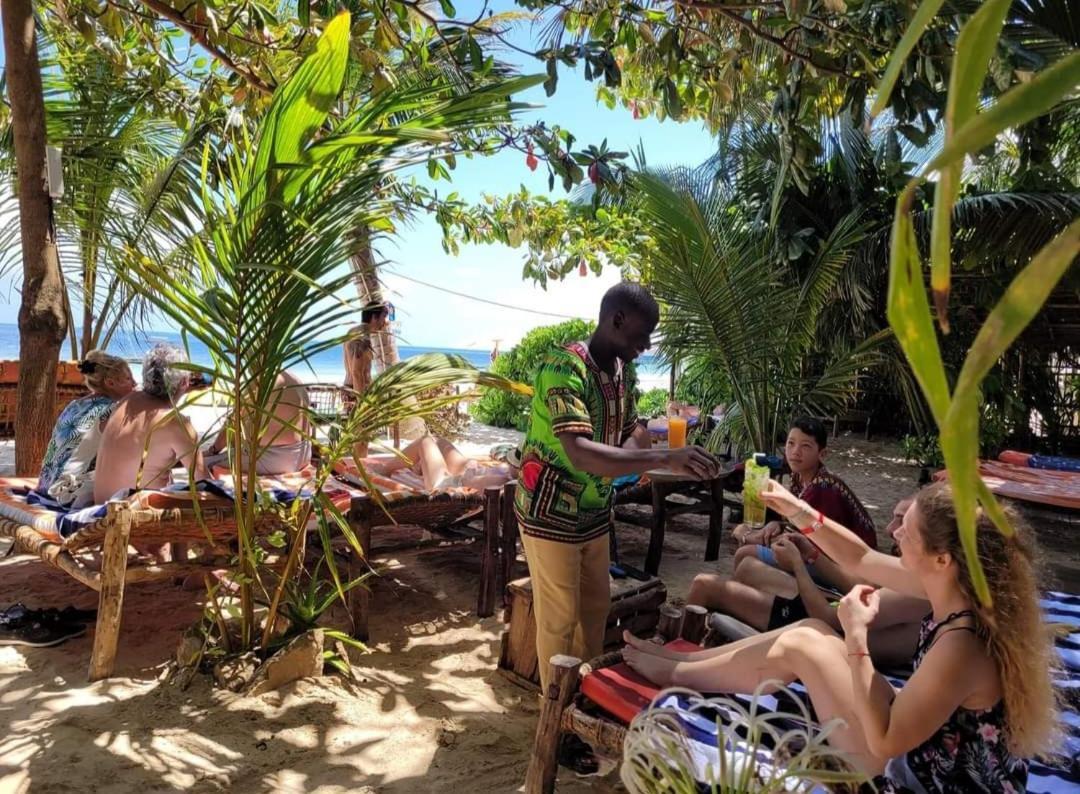 Sipano Beach Lodge Kiwengwa Kiwengwa  Dış mekan fotoğraf