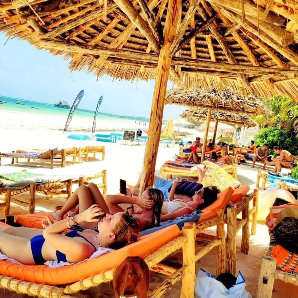 Sipano Beach Lodge Kiwengwa Kiwengwa  Dış mekan fotoğraf